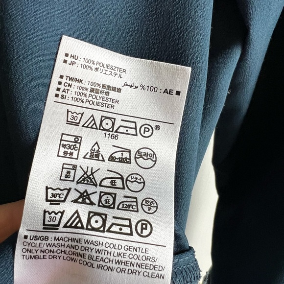 Banana Republic Deep Teal Blue V-Neck Blouse - Picture 5 of 8